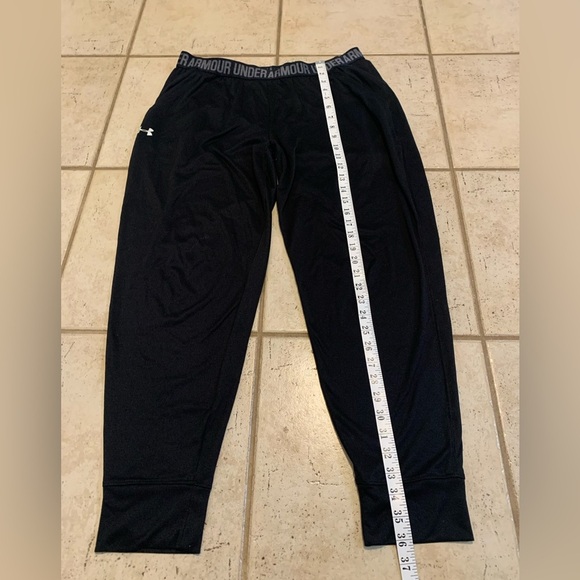 Under Armour Black Loose Fit Athletic Pants | Size LG - Picture 7 of 7
